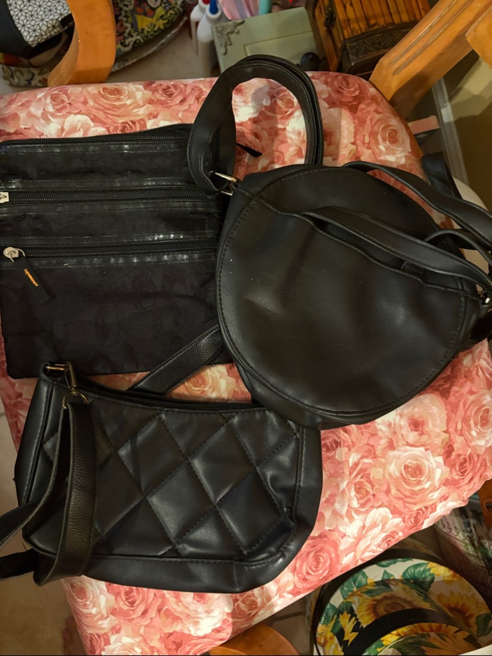 Black Quilted Shoulder Bag - Women's Fashion Handbag